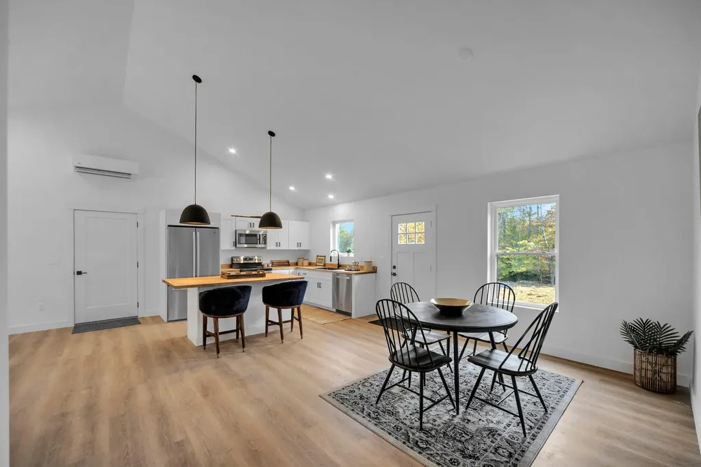 26 Brianna Drive Oakland ME 04963
