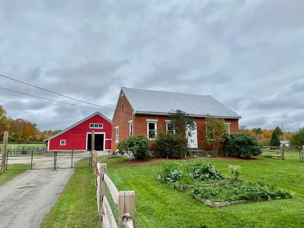 2759 Hallowell Road Litchfield ME 04350