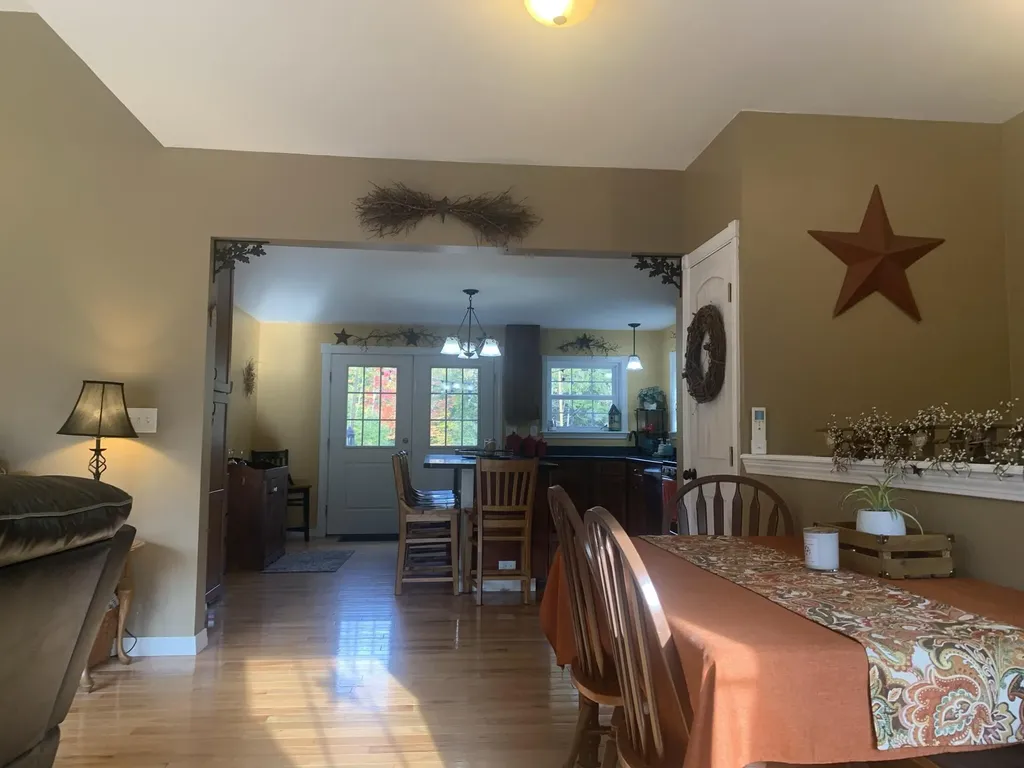 47 Winters Way Glenburn ME 04401