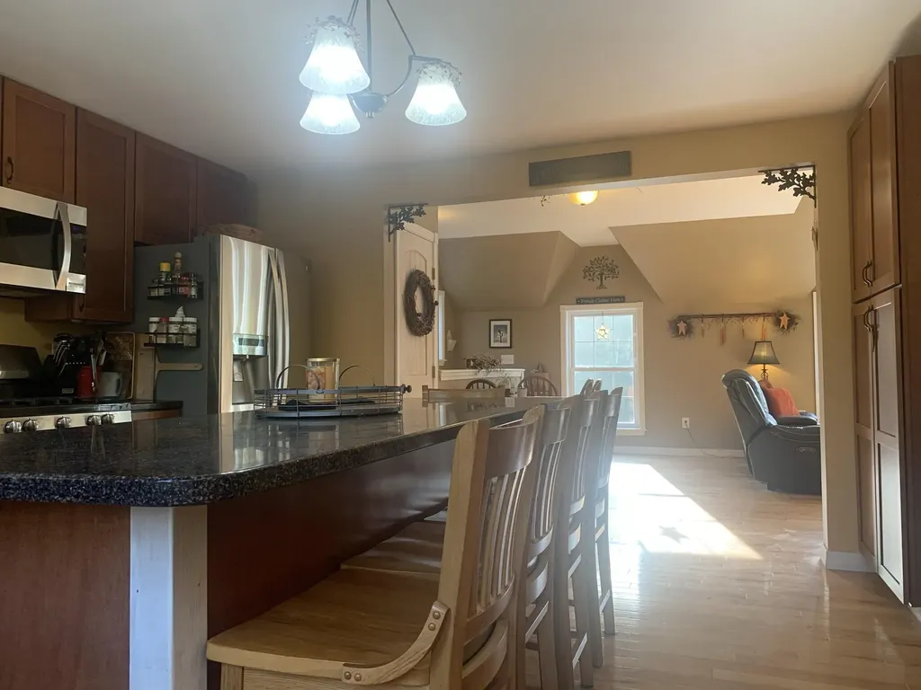 47 Winters Way Glenburn ME 04401
