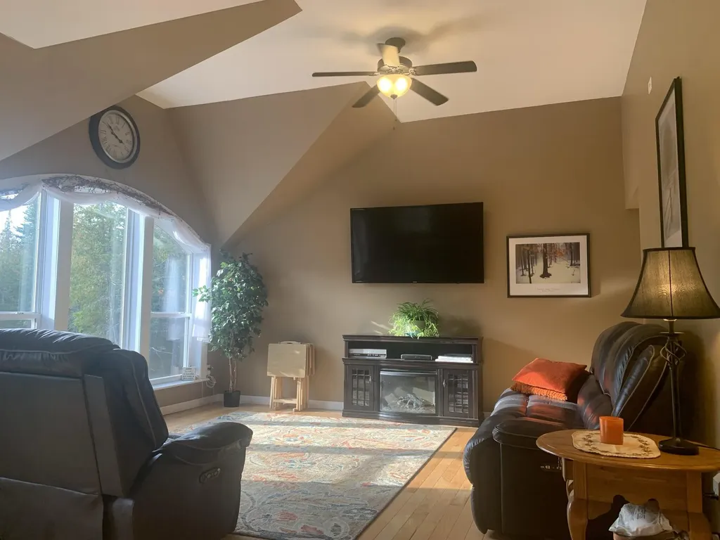 47 Winters Way Glenburn ME 04401