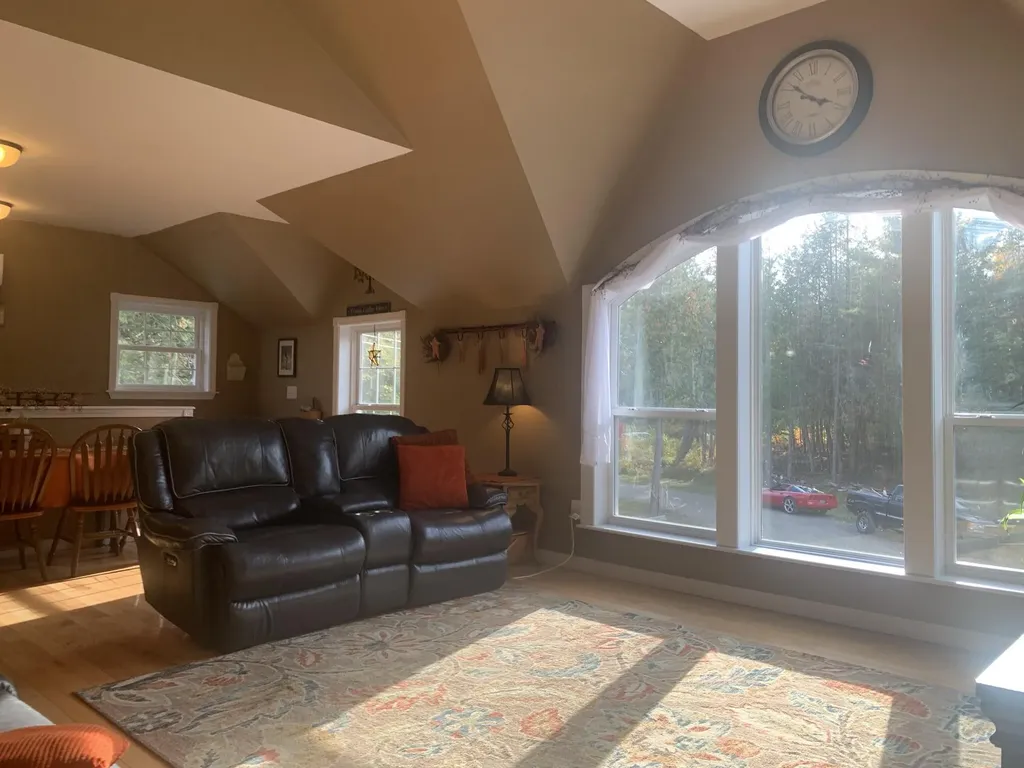 47 Winters Way Glenburn ME 04401