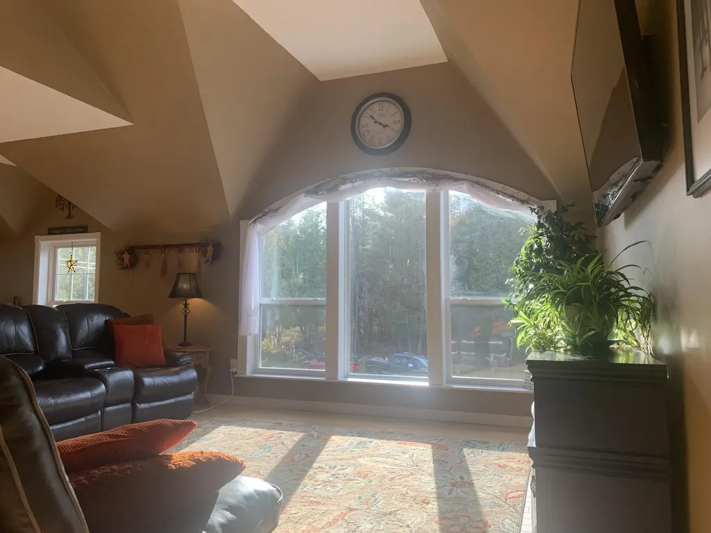47 Winters Way Glenburn ME 04401