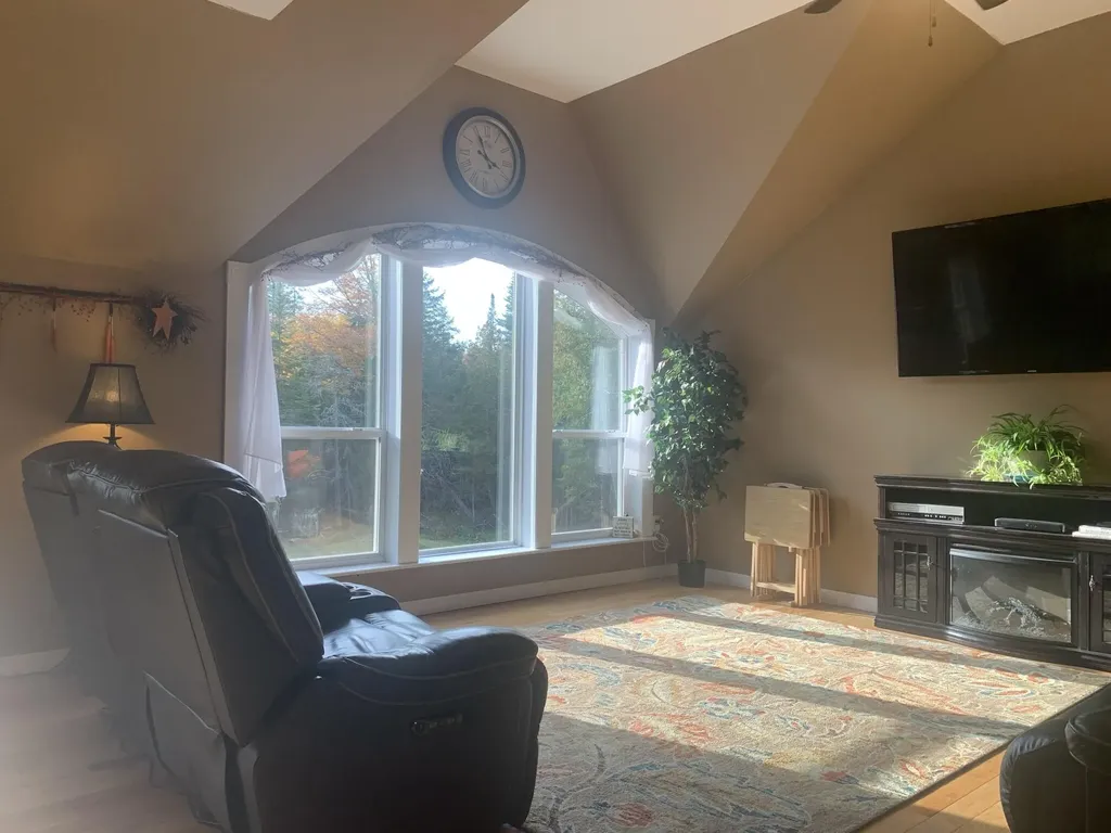 47 Winters Way Glenburn ME 04401