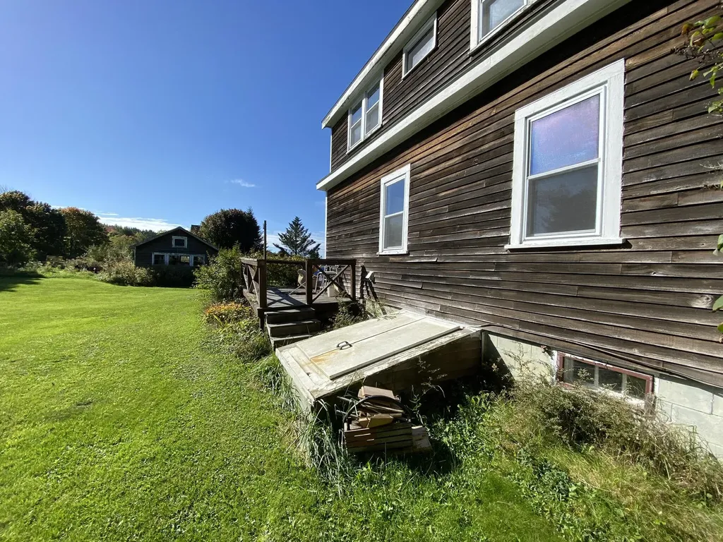 521 River Road Saint George ME 04860