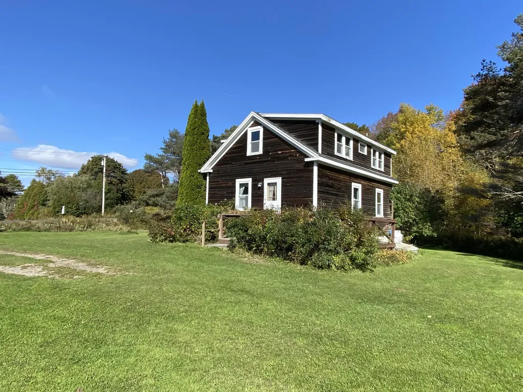 521 River Road Saint George ME 04860
