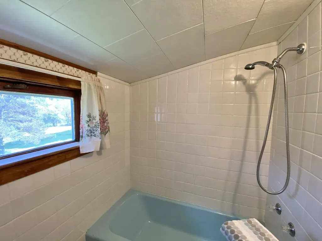 521 River Road Saint George ME 04860