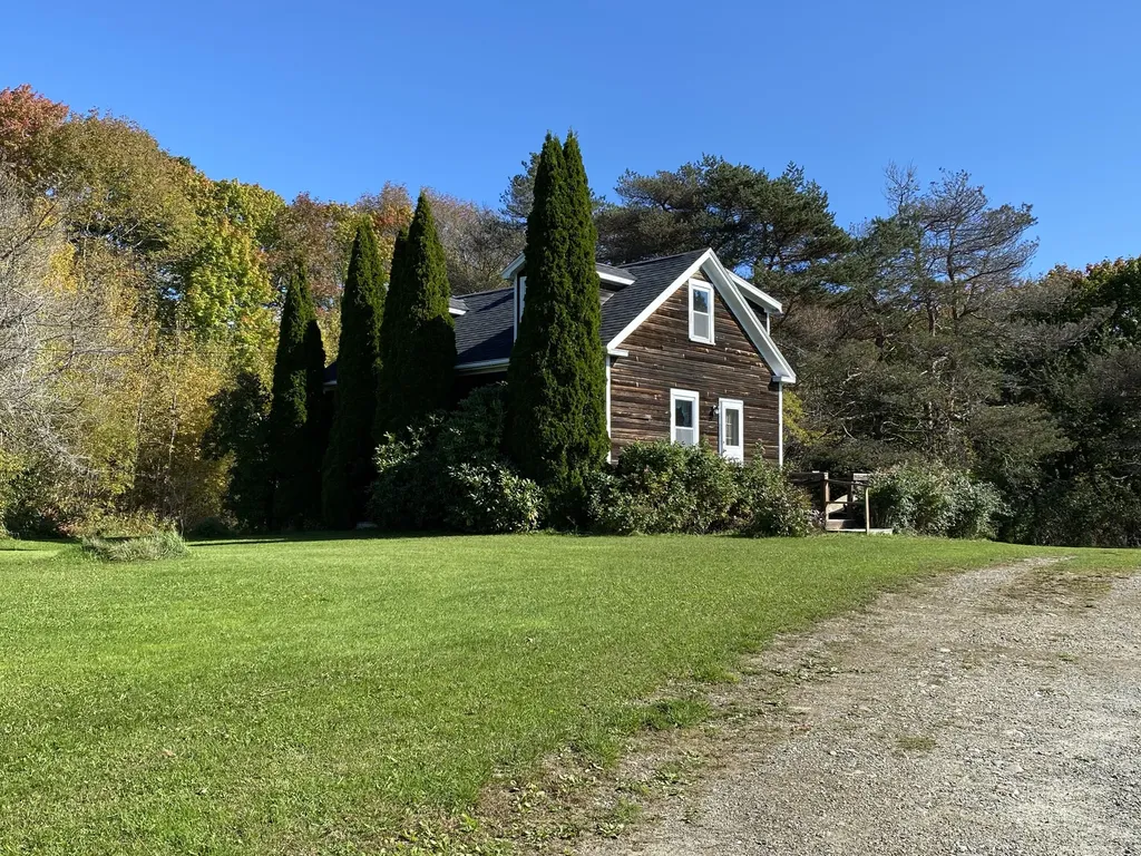 521 River Road Saint George ME 04860