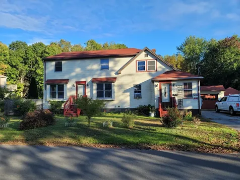 4 Glenwood Avenue Saco ME 04072