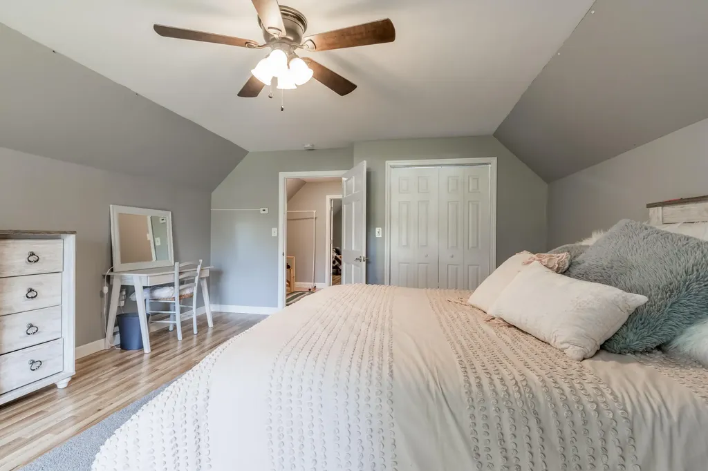 825 White Road Bowdoinham ME 04008
