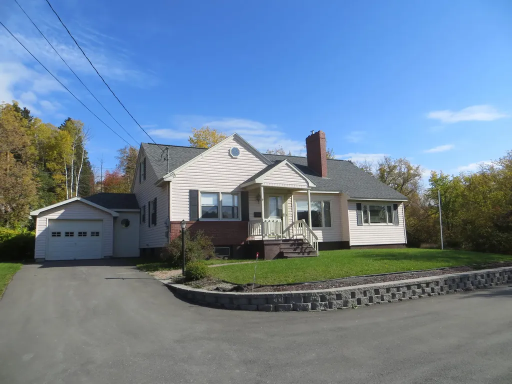 19 Dube Street Fort Kent ME 04743
