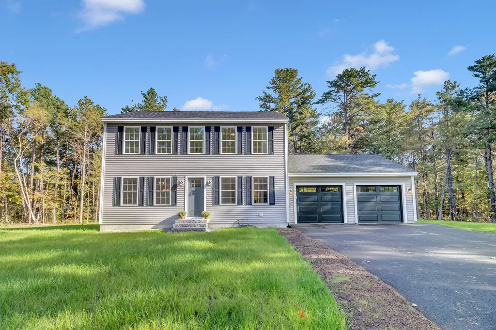 585 Alfred Road Kennebunk ME 04043