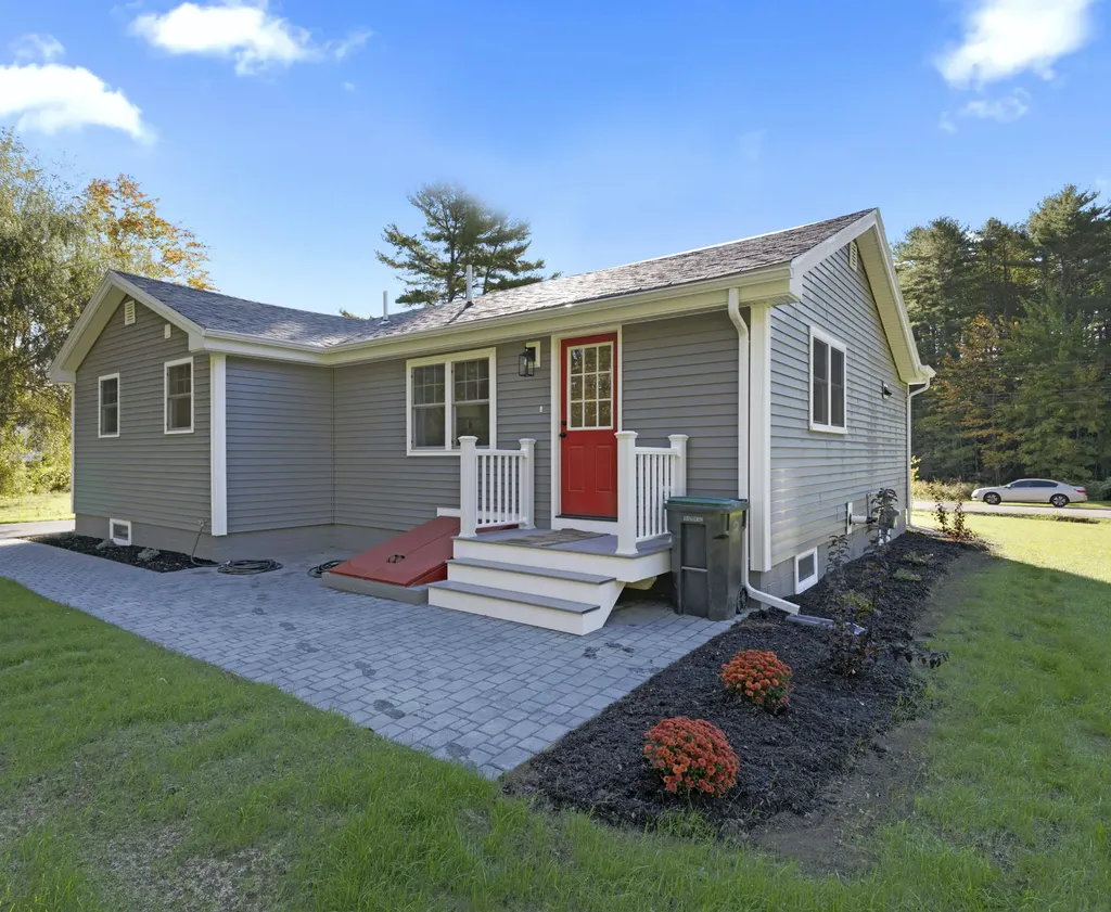 122 Sawyer Road Scarborough ME 04074