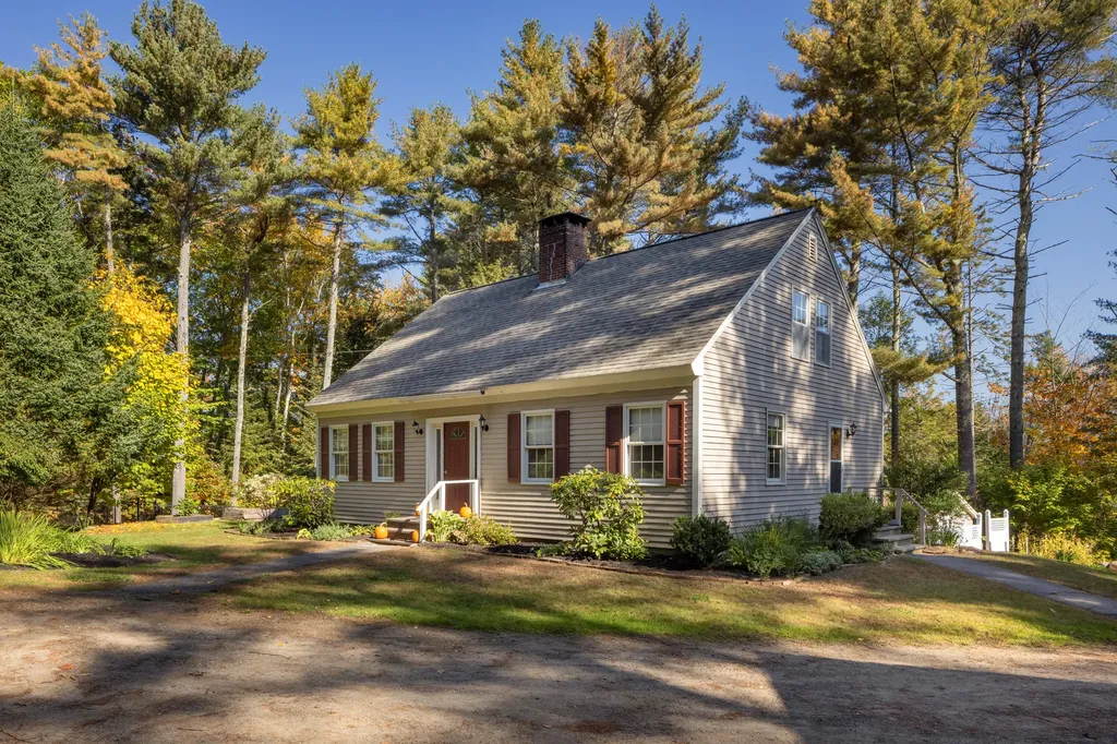 171 Mistic Avenue Rockport ME 04856