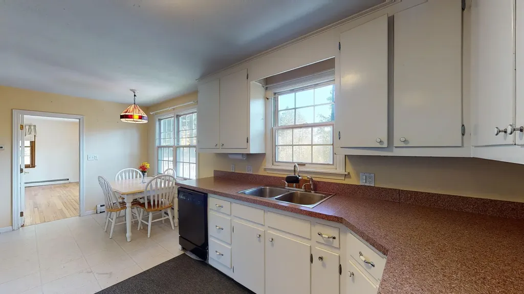 171 Mistic Avenue Rockport ME 04856