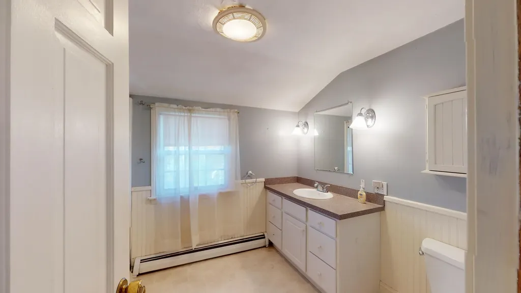 171 Mistic Avenue Rockport ME 04856