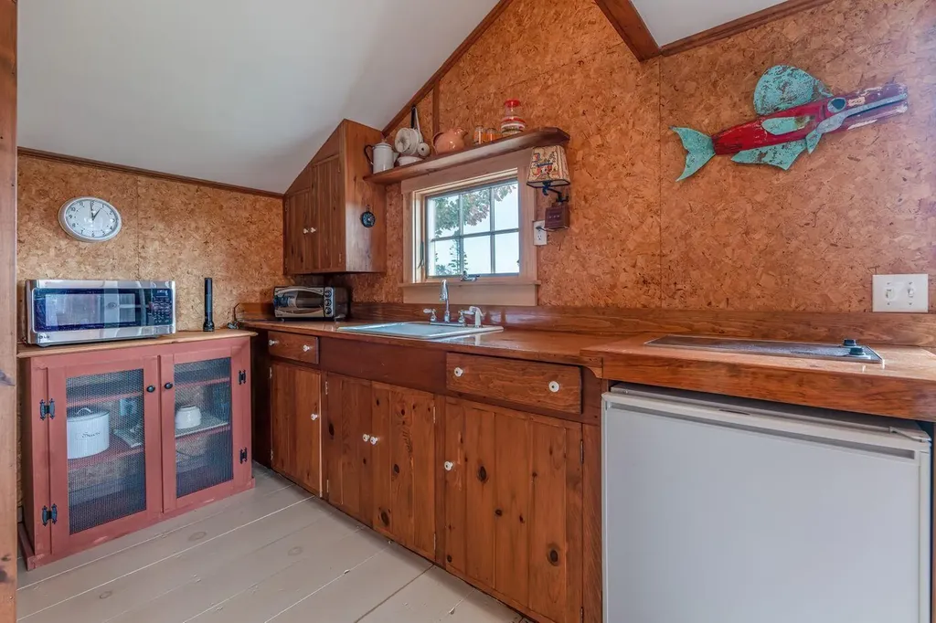 21 Mill Pond Road Gouldsboro ME 04624