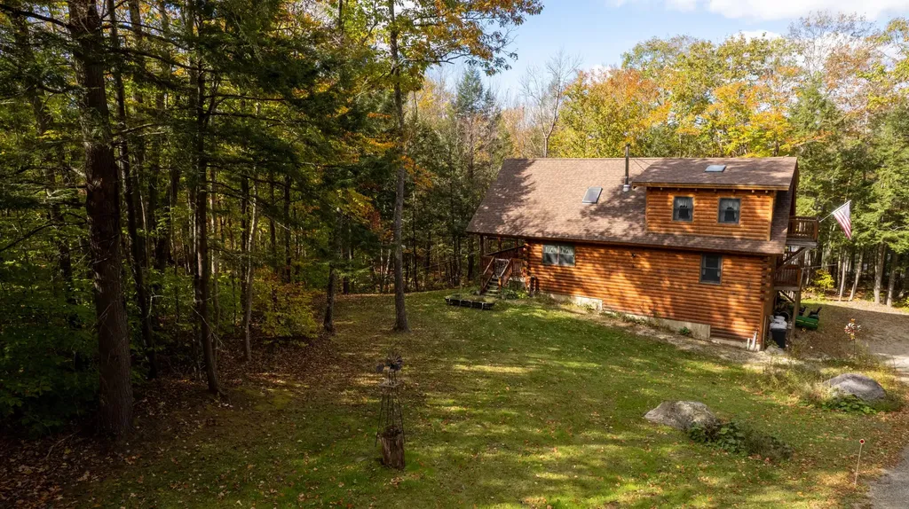 11 Evergreen Way Gardiner ME 04345