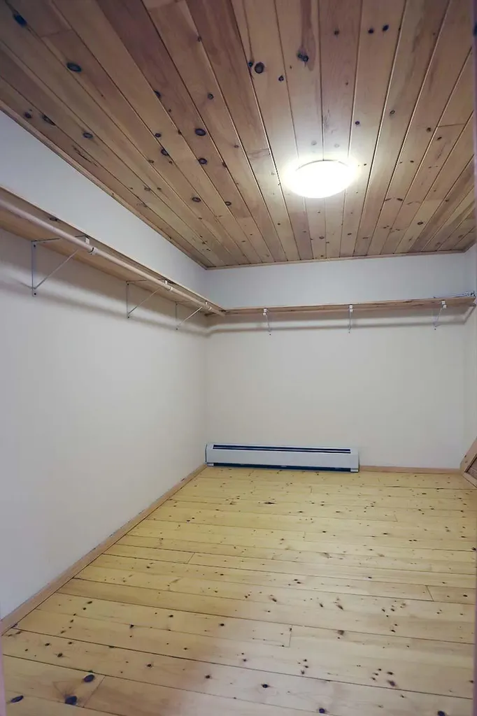 11 Evergreen Way Gardiner ME 04345