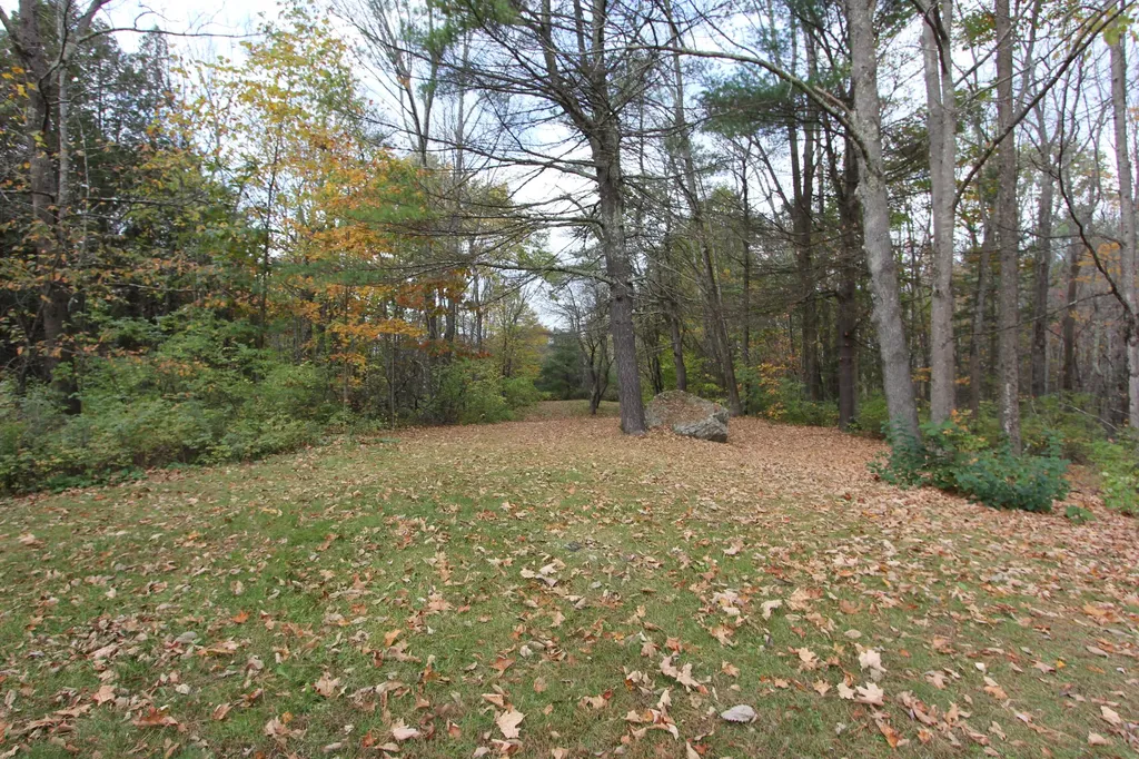 209 Dunn Road Poland ME 04274