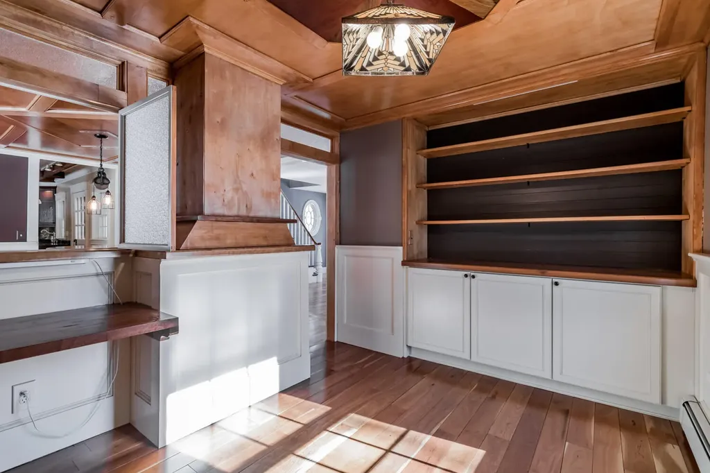 209 Dunn Road Poland ME 04274