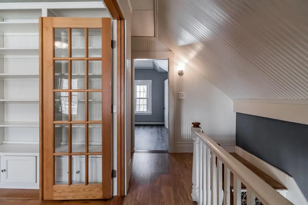 209 Dunn Road Poland ME 04274