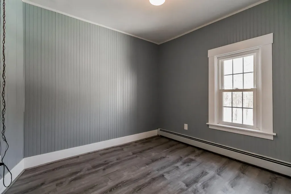 209 Dunn Road Poland ME 04274