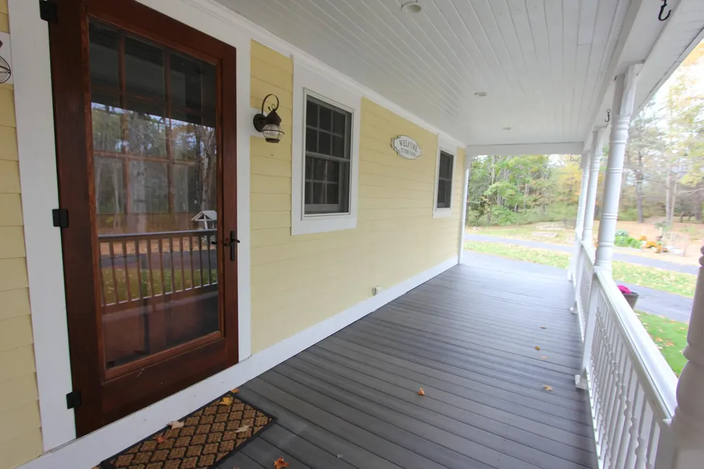 209 Dunn Road Poland ME 04274