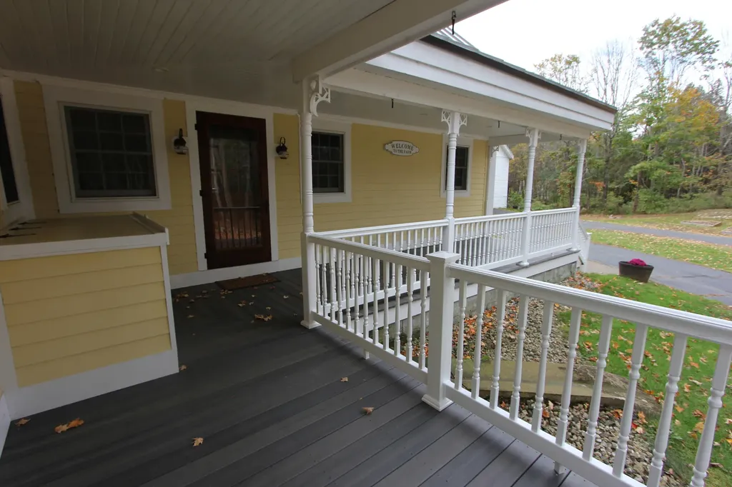 209 Dunn Road Poland ME 04274