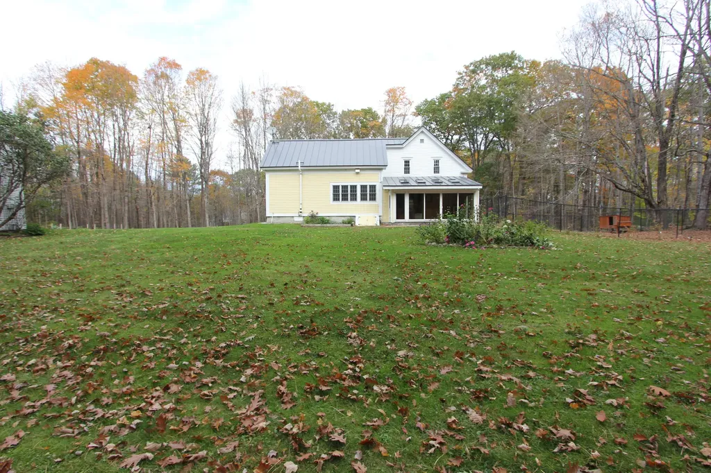 209 Dunn Road Poland ME 04274