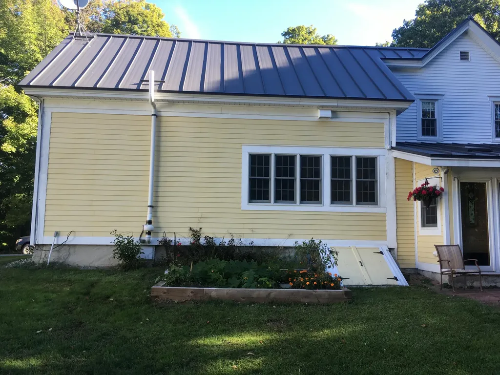 209 Dunn Road Poland ME 04274