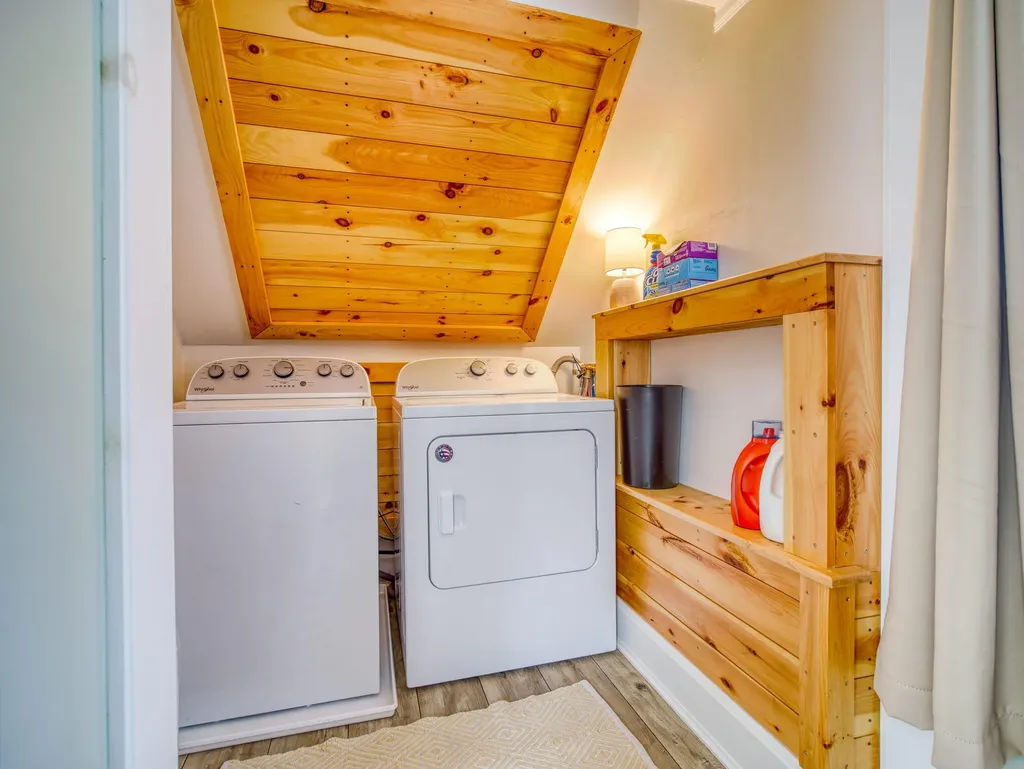 14 Ferry Lane Saco ME 04072