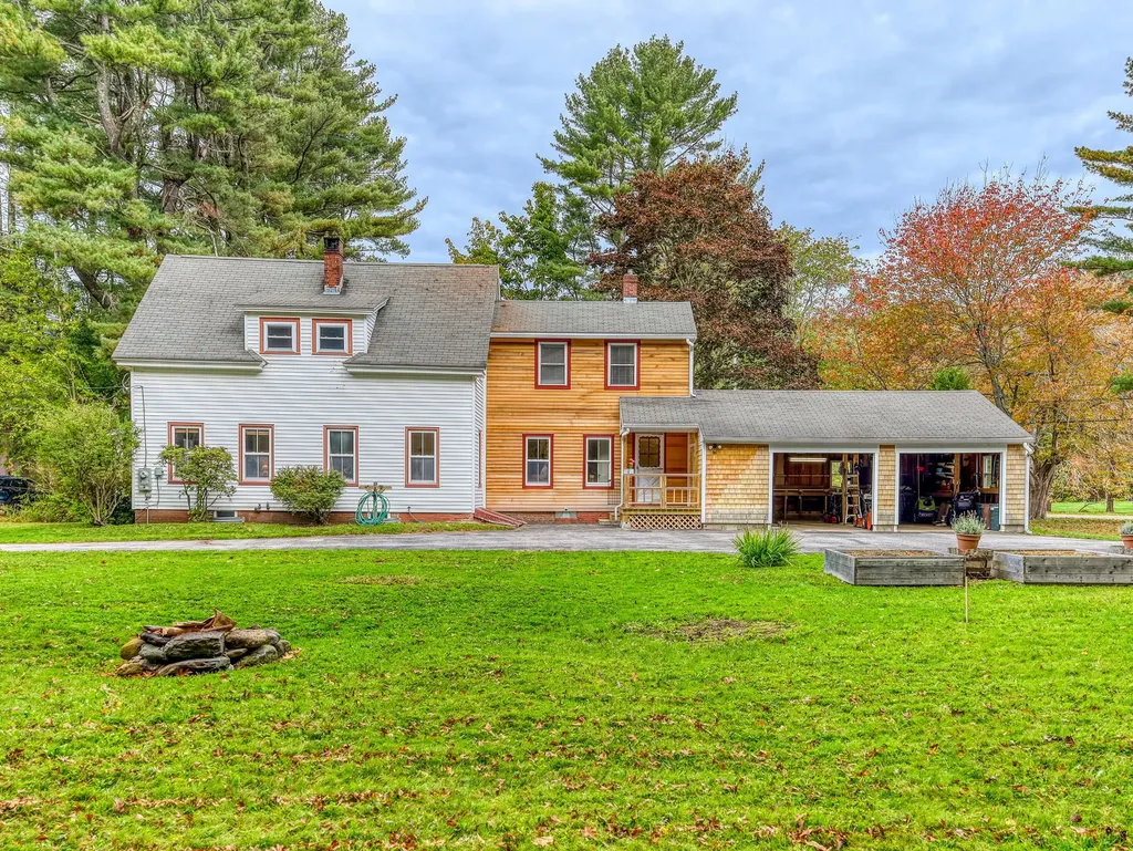 14 Ferry Lane Saco ME 04072