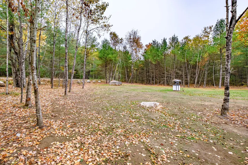 37 Colonial Circle Harrison ME 04040
