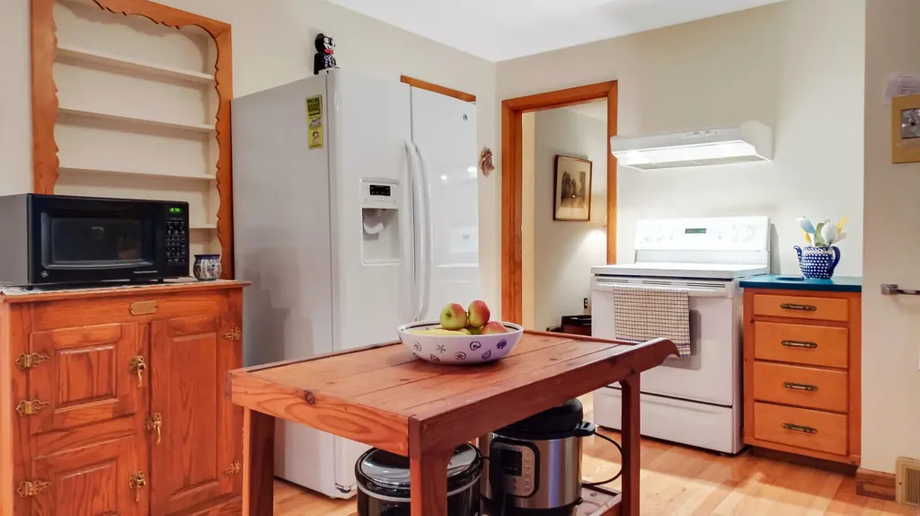 27 Fairview Street Gardiner ME 04345