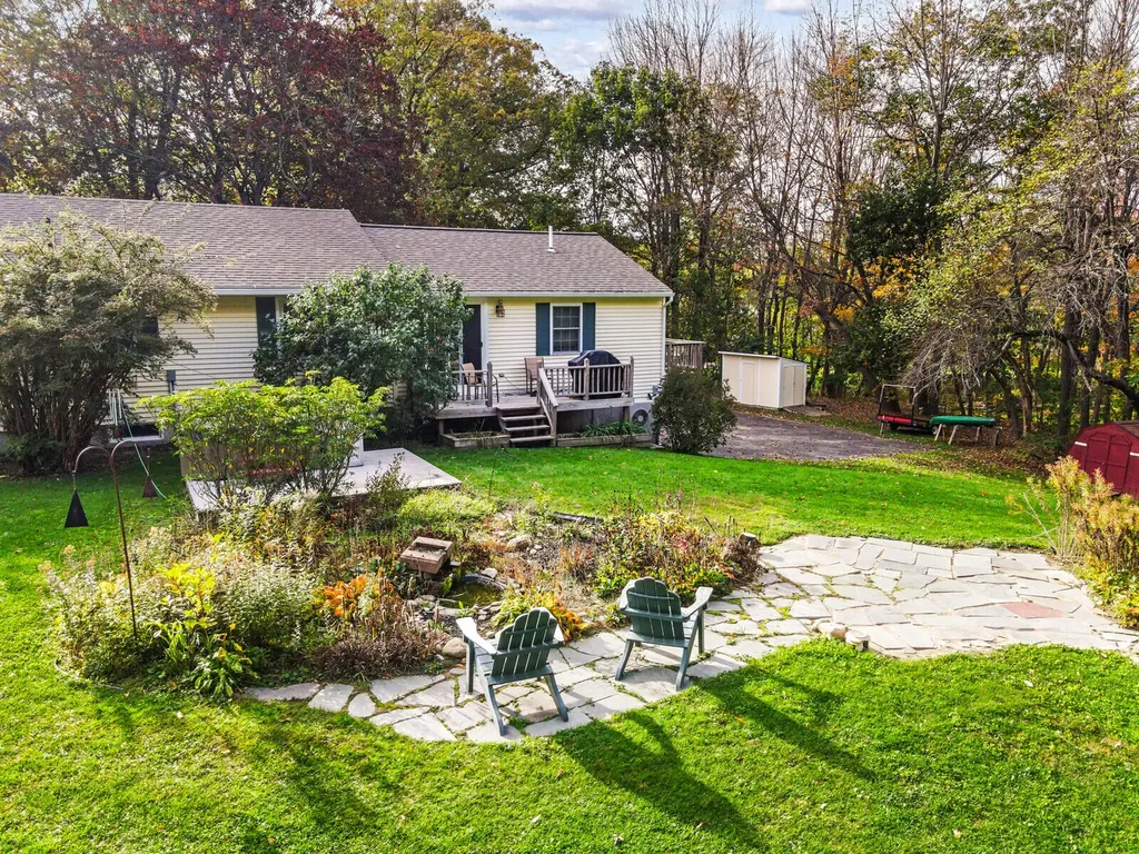 27 Fairview Street Gardiner ME 04345