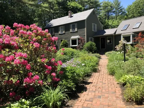 7 Woodland Road Gorham ME 04038