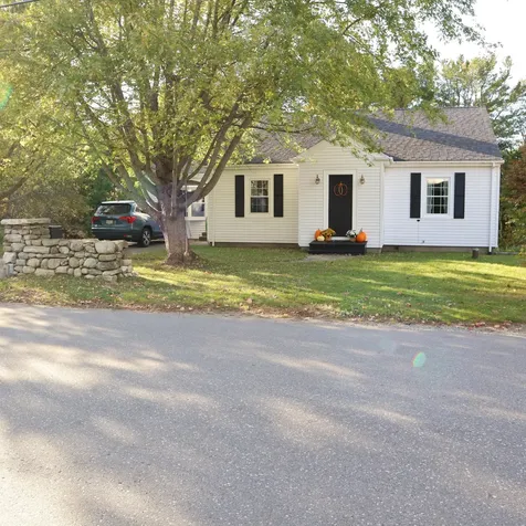 17 Harbor Road Friendship ME 04547