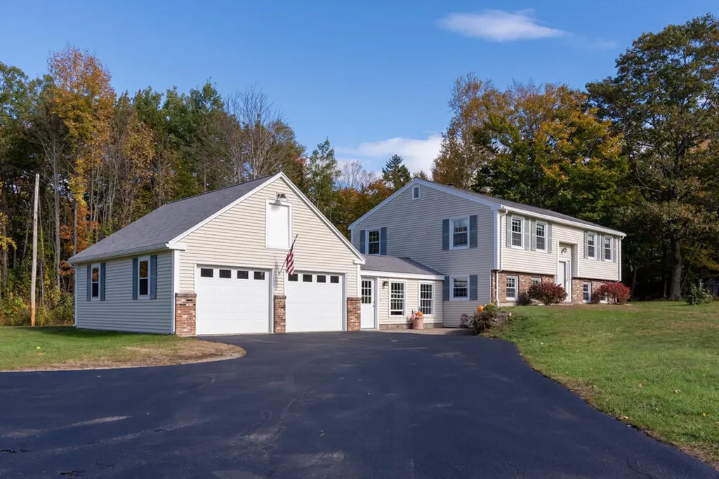 51 Mitchell Hill Road Scarborough ME 04074