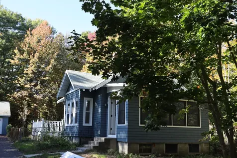 292 Middle Road Falmouth ME 04105