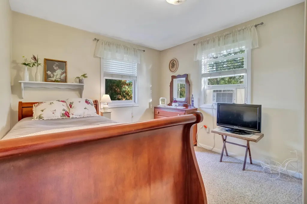 101 Hearn Road Saco ME 04072