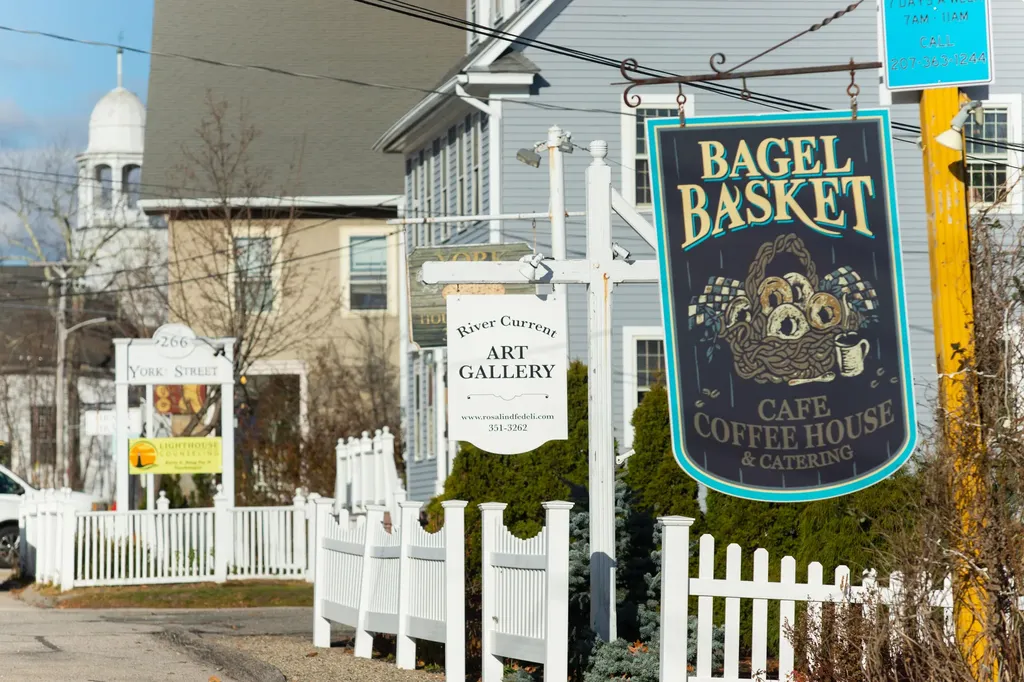 43 Cider Hill Road York ME 03909