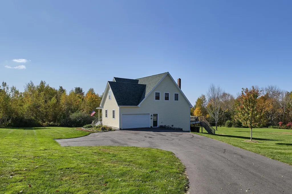 1797 Clarry Hill Road Union ME 04862