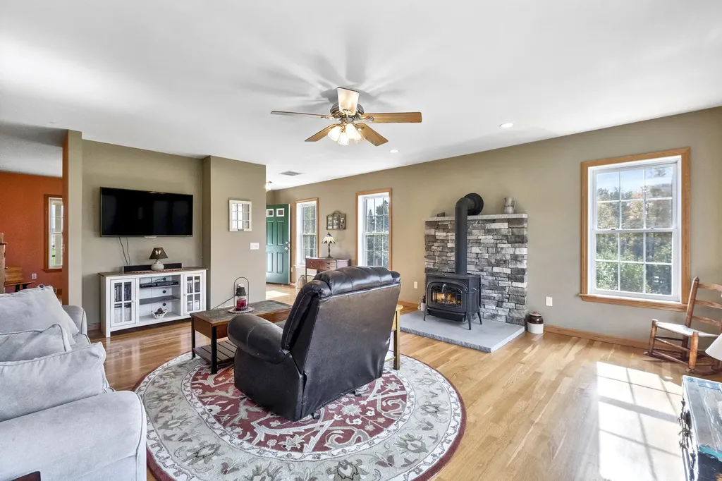 1797 Clarry Hill Road Union ME 04862