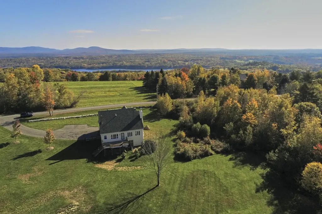 1797 Clarry Hill Road Union ME 04862