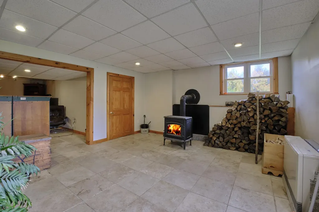 1797 Clarry Hill Road Union ME 04862