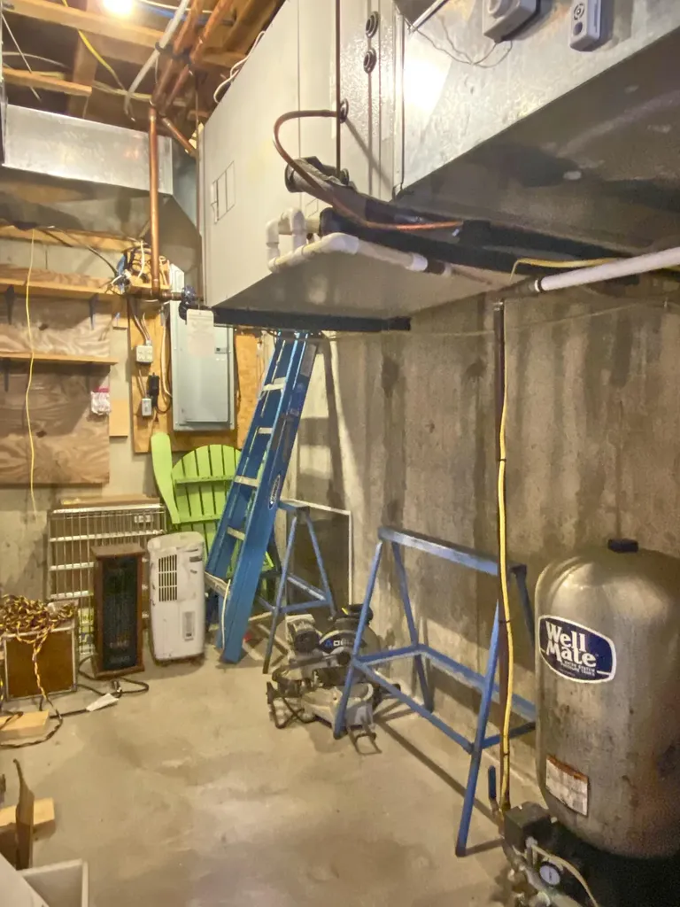 1797 Clarry Hill Road Union ME 04862