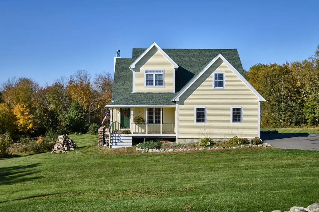 1797 Clarry Hill Road Union ME 04862