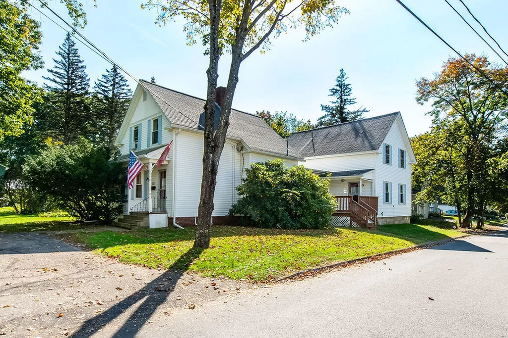 69 Young Street South Berwick ME 03908