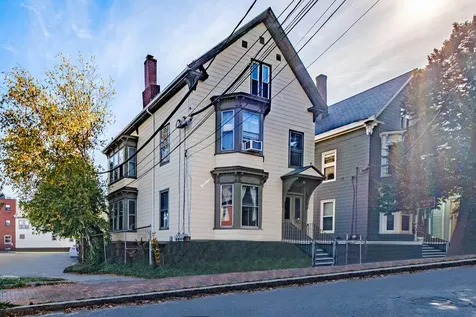 10 Dow Street Portland ME 04102
